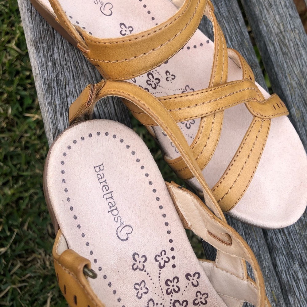 Sandals - Picture 5 of 8